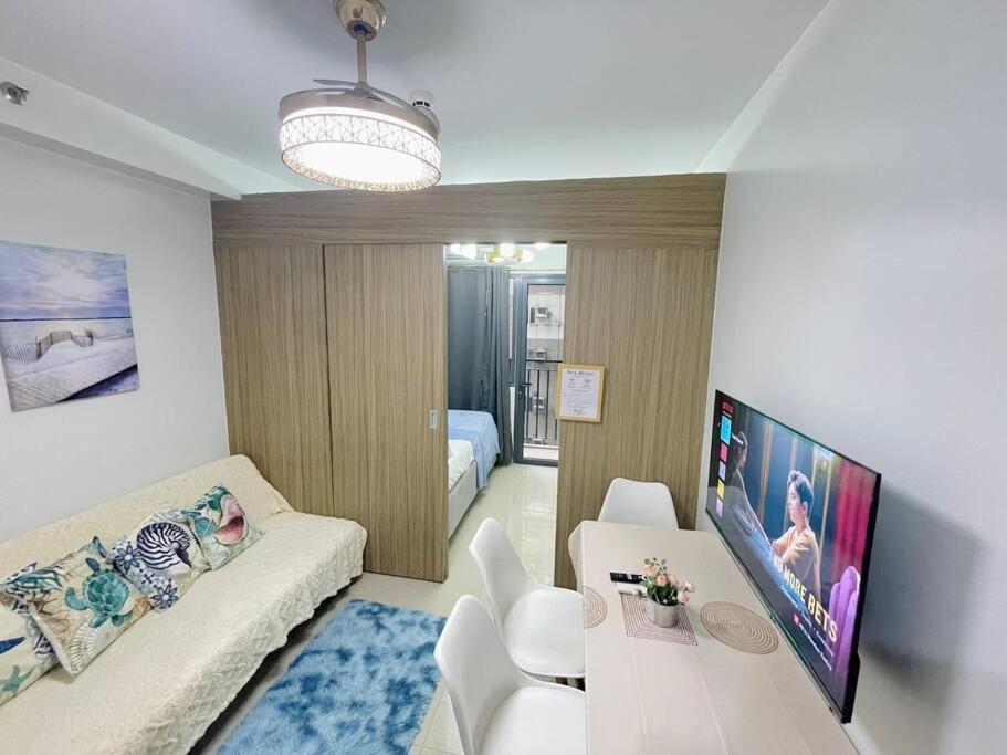Ocean Room 677 Shore 2 Tower 3 Moa Complex, Pasay City Manila Exterior foto